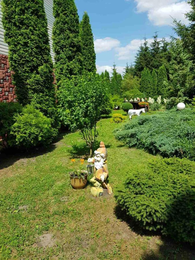 Дом Для Души С Бассейном Целиком Otel Vinnitsya Dış mekan fotoğraf