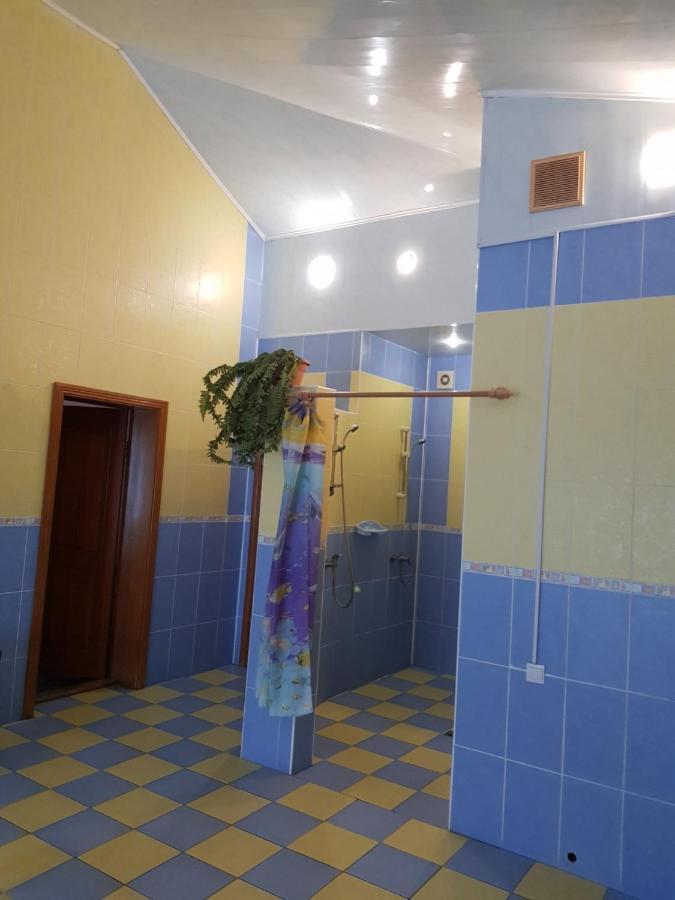 Дом Для Души С Бассейном Целиком Otel Vinnitsya Dış mekan fotoğraf